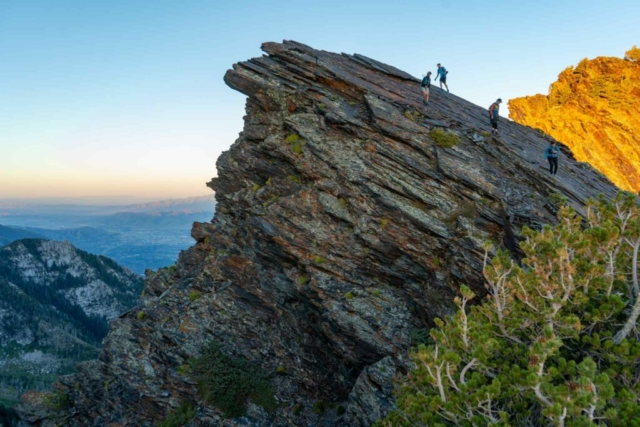 Early hiking along the ridge